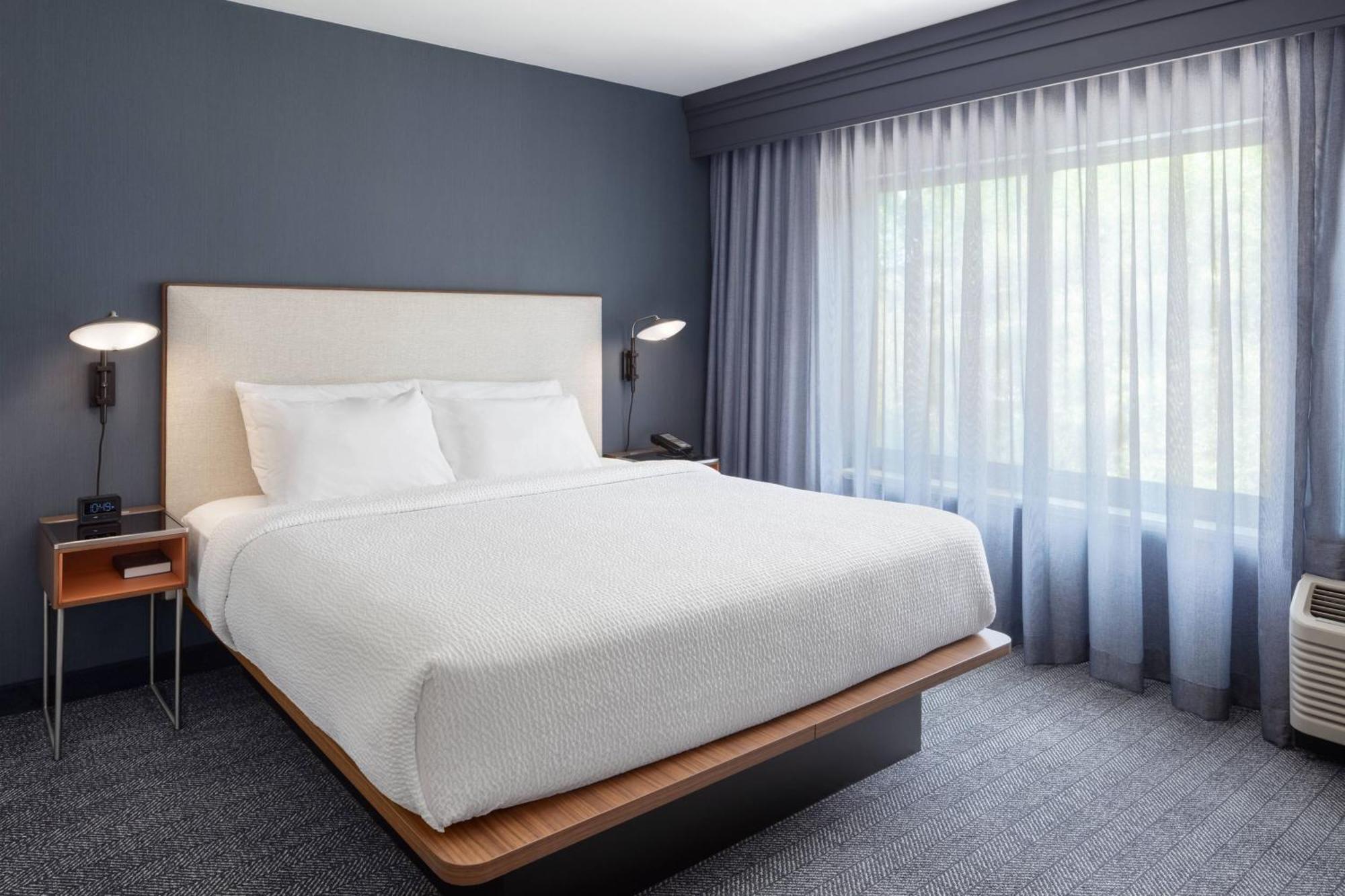 Courtyard Portland Airport Hotel South Portland Eksteriør billede